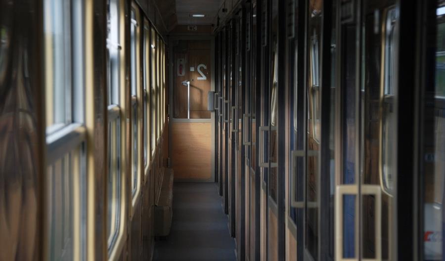 Wagon Opole z umową na przeglądy z naprawami 104 wagonów PKP Intercity Wagon Opole z umową na przeglądy z naprawami 104 wagonów PKP Intercity