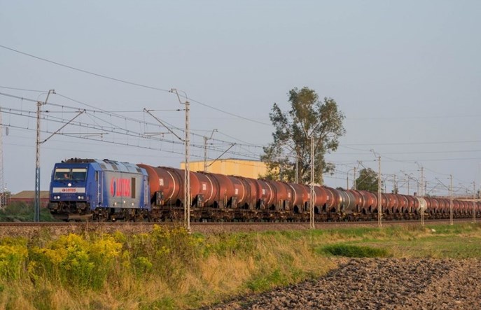 Prezes Lotos Kolej: Niepotrzebnie rywalizujemy o tego samego klienta