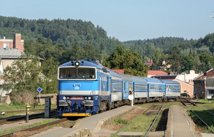 PKP Intercity będzie odchodzić od wynajmu wagonów na wakacje