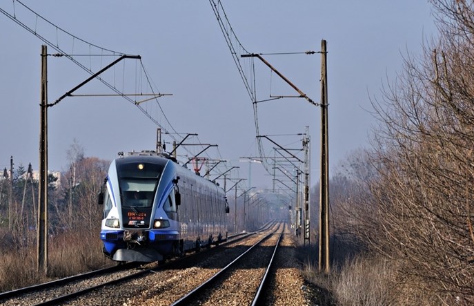 PKP Intercity już szuka wykonawców napraw i modernizacji ED74
