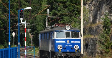PKP Intercity chce sprawdzić ile prądu pobierają lokomotywy i ezt