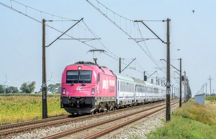 Nowe lokomotywy IC: Kolejna zmiana terminu składania ofert [aktualizacja]