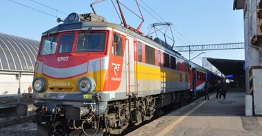 Przewozy Regionalne szukają lokomotywy na rok