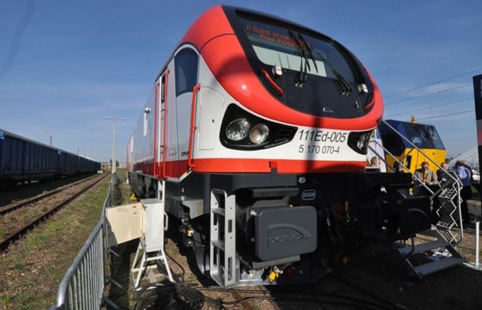 PKP Intercity pożyczy cztery lokomotywy elektryczne