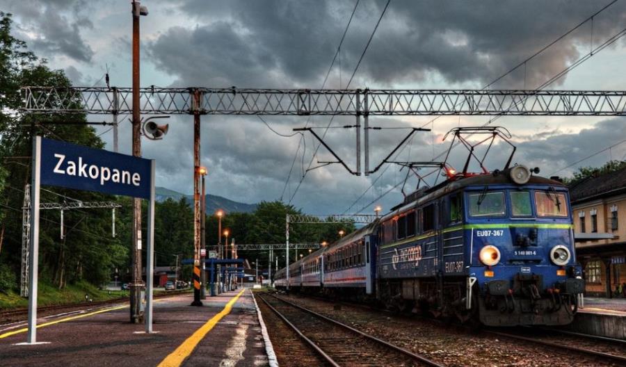 Nie było ofert na dzierżawę elektrowozów dla PKP Intercity Nie było ofert na dzierżawę elektrowozów dla PKP Intercity