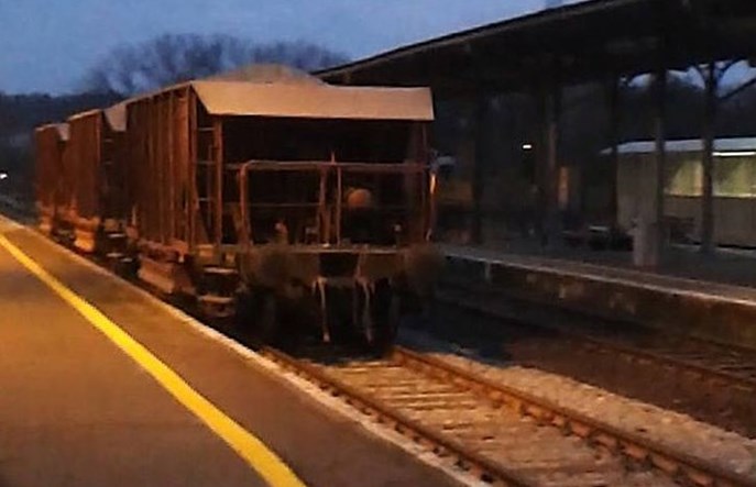 Zbiegłe wagony towarowe pędziły w tę i we wtę przez Nysę