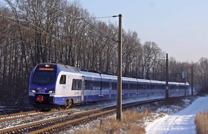 Wielu chętnych na świąteczne pociągi. PKP Intercity obiecuje dokładać wagony