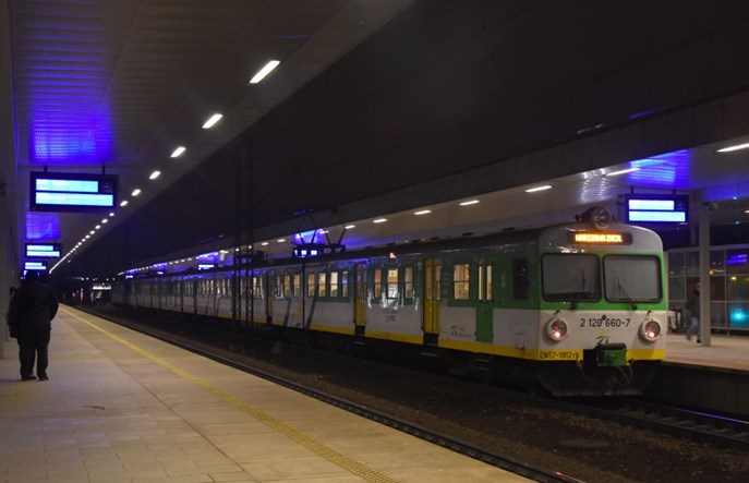 KM nie sprzedały EN57. Część ma szansę na drugie życie na Mazowszu