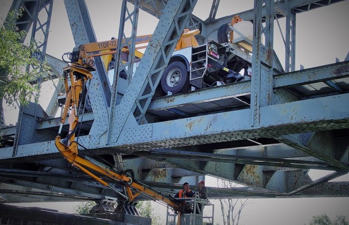 PLK za 250 mln kupi sprzęt do lepszego utrzymania sieci kolejowej 