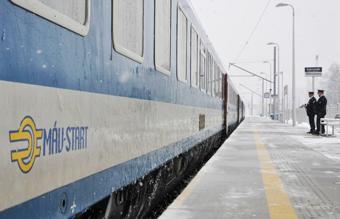 Projekt KDP na Węgry wynikiem porozumienia Orbana z Morawieckim