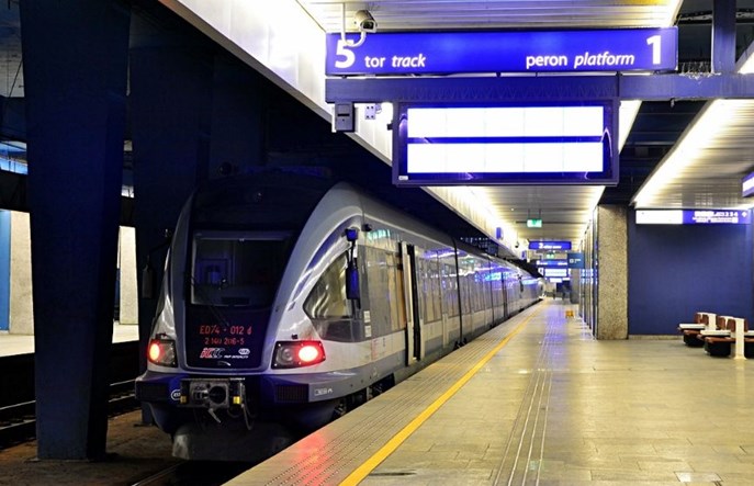 Warszawa. Utrudnienia na sieci kolejowej Warszawa. Utrudnienia na sieci kolejowej