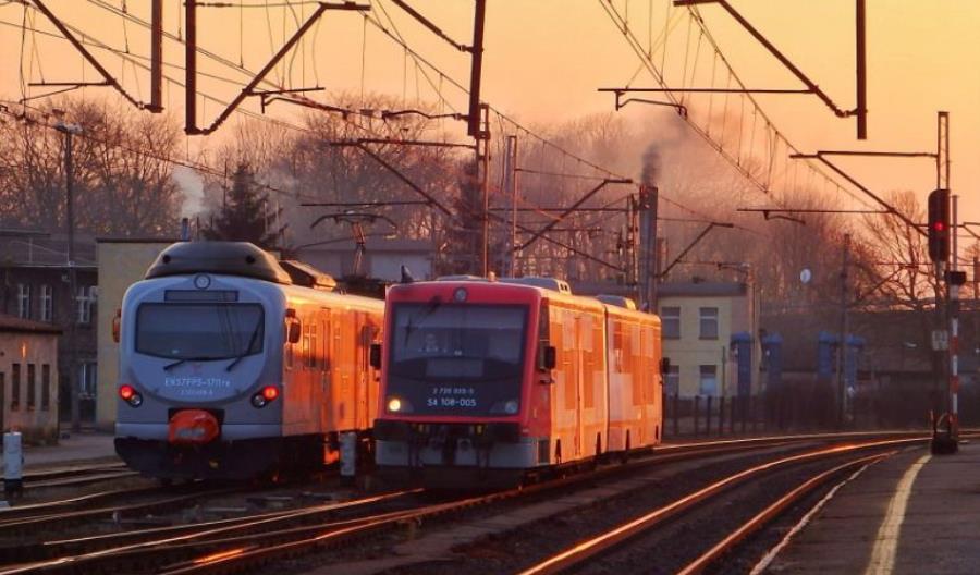 Duże rozbieżności w sprawie podwyżek w PR. Związki mają prawo do strajku ostrzegawczego Duże rozbieżności w sprawie podwyżek w PR. Związki mają prawo do strajku ostrzegawczego