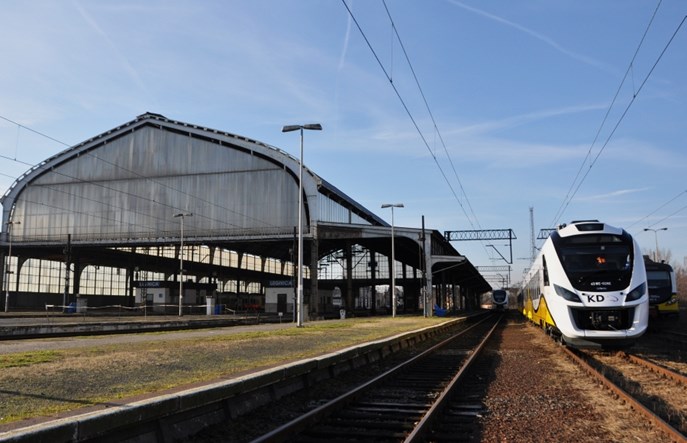 Strajk w Kolejach Dolnośląskich? Część związków chce większej podwyżki