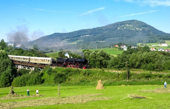Jest umowa na rewitalizację linii do Zakopanego i łącznicę w Chabówce