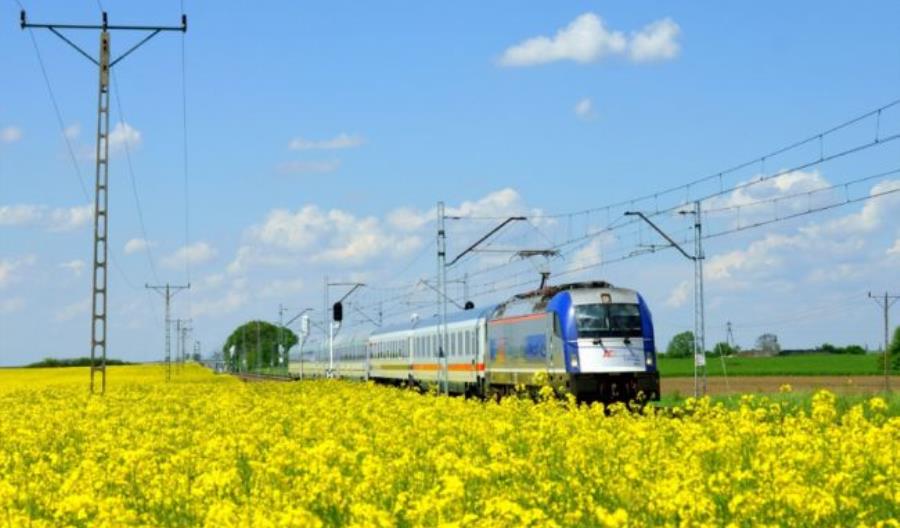 Grupa PKP zapowiada gotowość na świąteczny szczyt przewozowy Grupa PKP zapowiada gotowość na świąteczny szczyt przewozowy