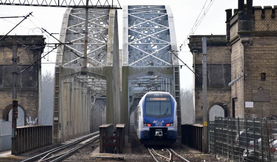 PKP Intercity blokuje sprzedaż biletów na liczne pociągi TLK i IC PKP Intercity blokuje sprzedaż biletów na liczne pociągi TLK i IC