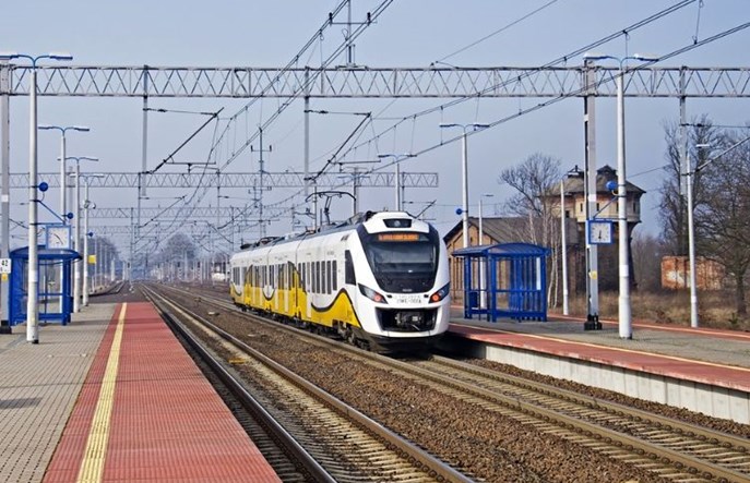 Rażąco niski… kosztorys? Zaskakujący wyrok KIO, a w tle miliony za utrzymanie Impulsów