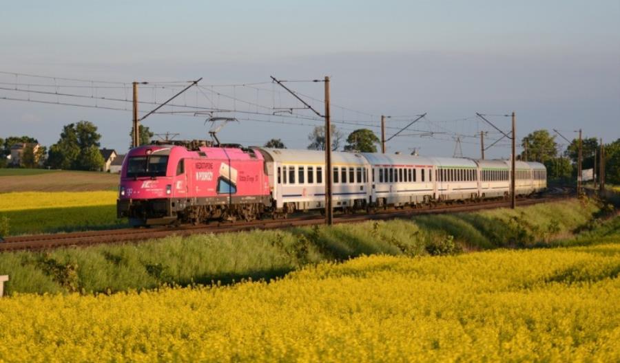 Duże zakupy PKP Intercity. Znamy szczegóły projektu „Przyspieszamy komfortowo" Duże zakupy PKP Intercity. Znamy szczegóły projektu „Przyspieszamy komfortowo"