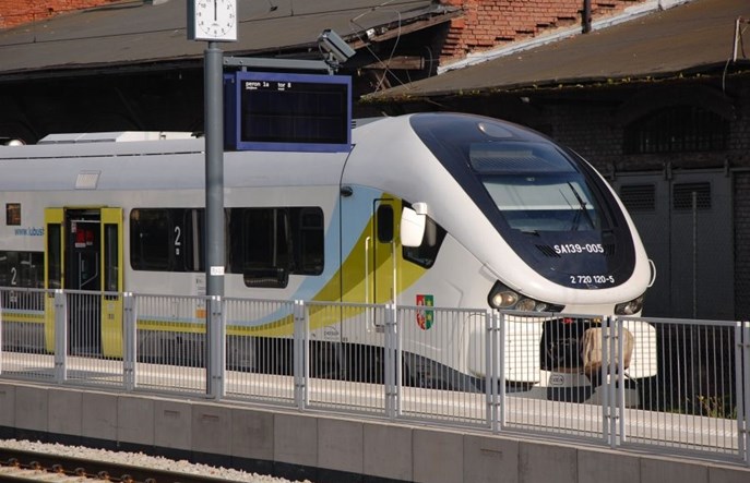 Lubuskie: Nie było ofert na dostawę pociągów spalinowych