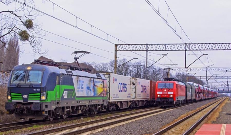 Rosną przewozy intermodalne Rosną przewozy intermodalne