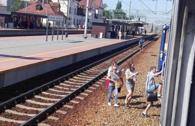 PLK będzie wyjaśniać przyczyny incydentu w Grodzisku Maz. [aktualizacja]