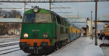 Przewozy Regionalne opróżniają bazę w Krzyżu ze starych lokomotyw