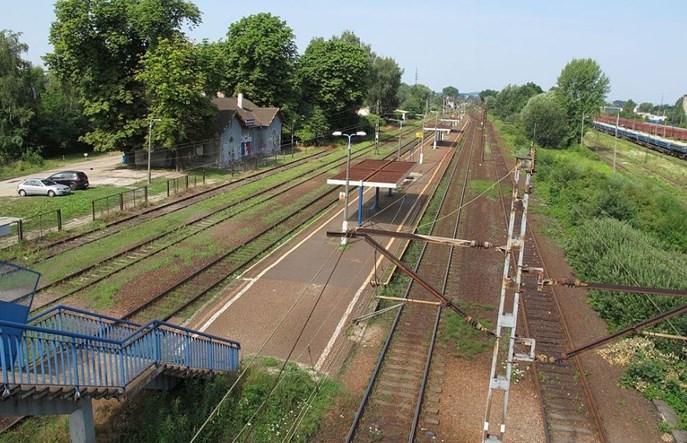 Co z kładką nad peronami stacji Kraków Bieżanów?