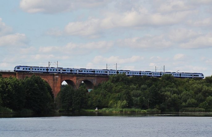 PKP IC: Połamany pantograf, odwołane cztery pociągi