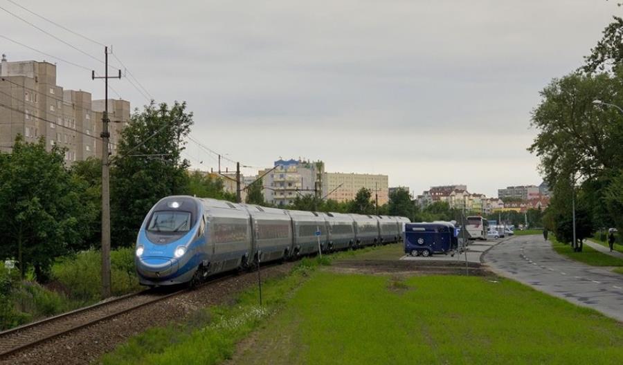 Wszystkie Pendolino dojeżdżają do Kołobrzegu. Z czego wynikał problem? Wszystkie Pendolino dojeżdżają do Kołobrzegu. Z czego wynikał problem?