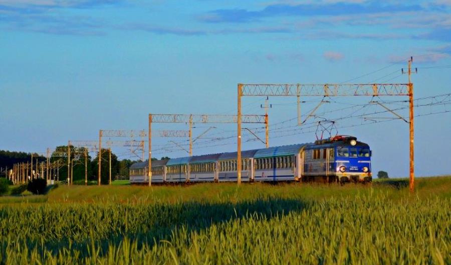 Pierwsi wykonawcy linii Poznań – Szczecin wybrani. Problemem kolejne odcinki Pierwsi wykonawcy linii Poznań – Szczecin wybrani. Problemem kolejne odcinki