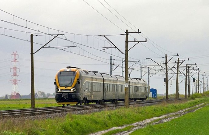 Jest dopuszczenie dla Flirtów Leo Express. „Postawa UTK godna naśladowania"