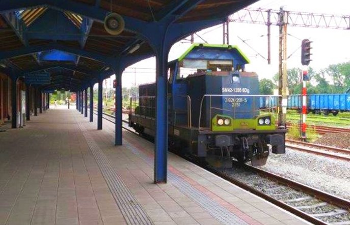 Podróżni korzystają już z nowych peronów na stacji Kłodzko Główne