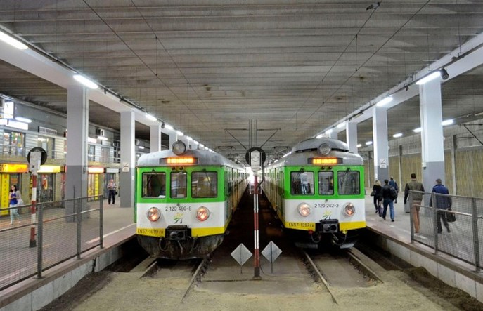 Wideotłumacz w sześciu kasach Kolei Mazowieckich