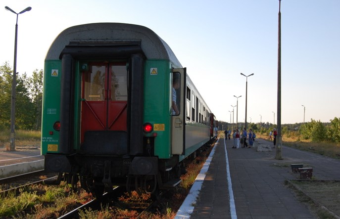 Kolejne wagony Przewozów Regionalnych idą na złom