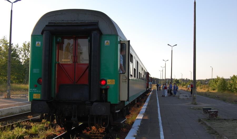 Kolejne wagony Przewozów Regionalnych idą na złom Kolejne wagony Przewozów Regionalnych idą na złom