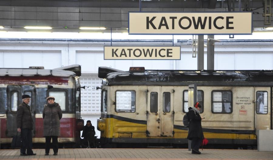 Śląskie powierzy wykonywanie połączeń międzywojewódzkich na kilka lat Śląskie powierzy wykonywanie połączeń międzywojewódzkich na kilka lat