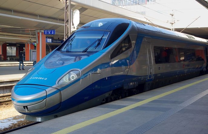 Osiem godzin opóźnienia EIC Krakus [aktualizacja]