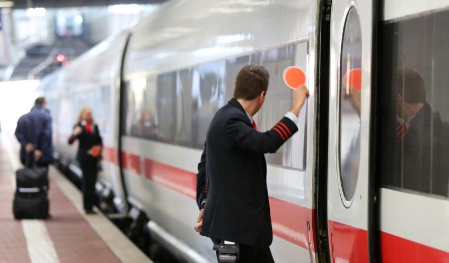 Koleje Niemieckie rozszerzają ofertę sprzedaży biletów zagranicznych Koleje Niemieckie rozszerzają ofertę sprzedaży biletów zagranicznych