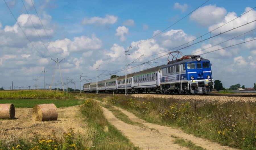Dlaczego jedziesz koleją? – pyta pasażerów PKP Intercity Dlaczego jedziesz koleją? – pyta pasażerów PKP Intercity