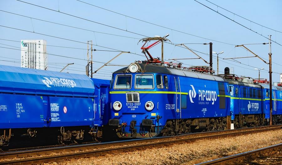 PKP Cargo więcej zarabia na przewozach kamienia, rosną wskaźniki w intermodalu PKP Cargo więcej zarabia na przewozach kamienia, rosną wskaźniki w intermodalu