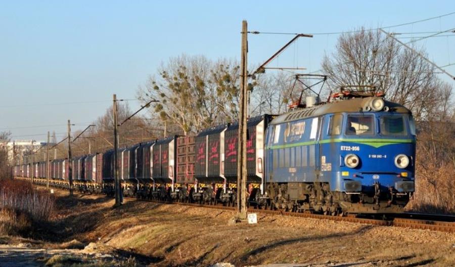 Laude nie rezygnuje z nowych wagonów Laude nie rezygnuje z nowych wagonów