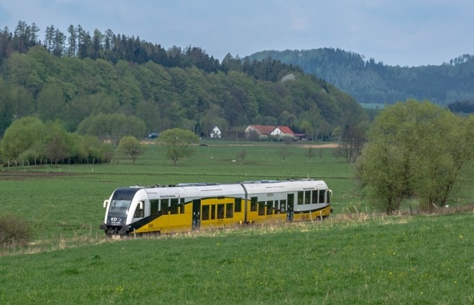 Darmowe przejazdy koleją na Dolnym Śląsku? Na razie tylko dla studentów z Lubina