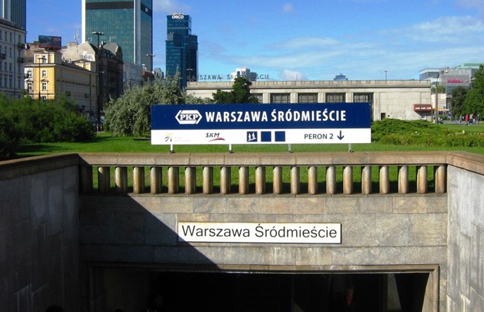 Linia średnicowa. Dwa warianty połączenia dworców ze stacją metra Centrum. Bezpośrednio i już z Centralnego?