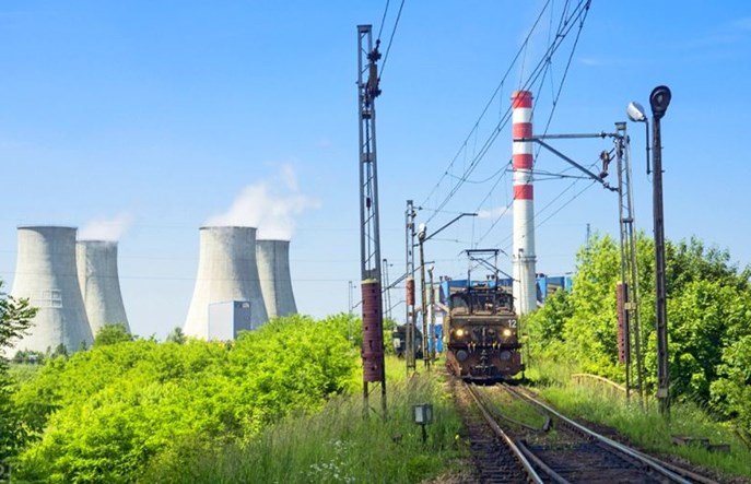 Koniec kolei KWB Adamów. Linia w likwidacji, tabor na sprzedaż