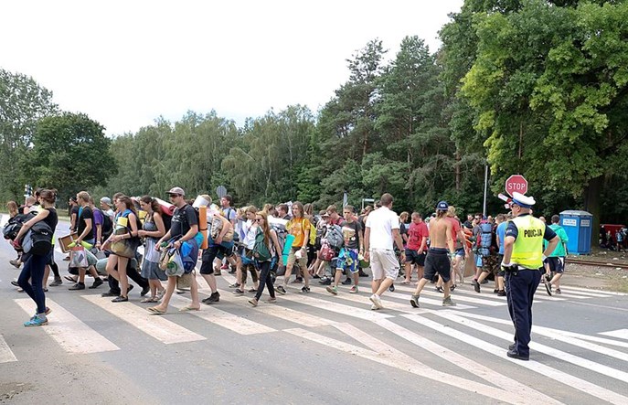 RPO chce bezwzględnego pierwszeństwa dla pieszych na przejściach