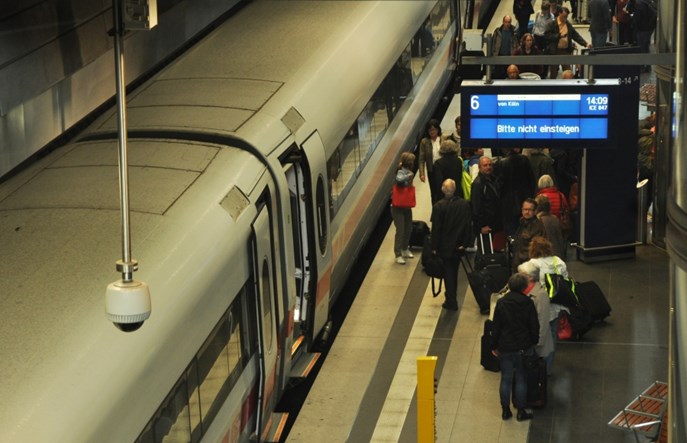 Duże utrudnienia w ruchu pociągów między Szwajcarią a Niemcami