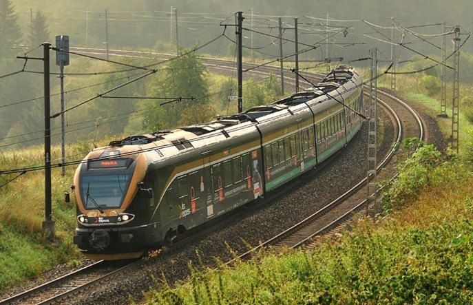 České Dráhy bez Flirtów z Leo Express(em)