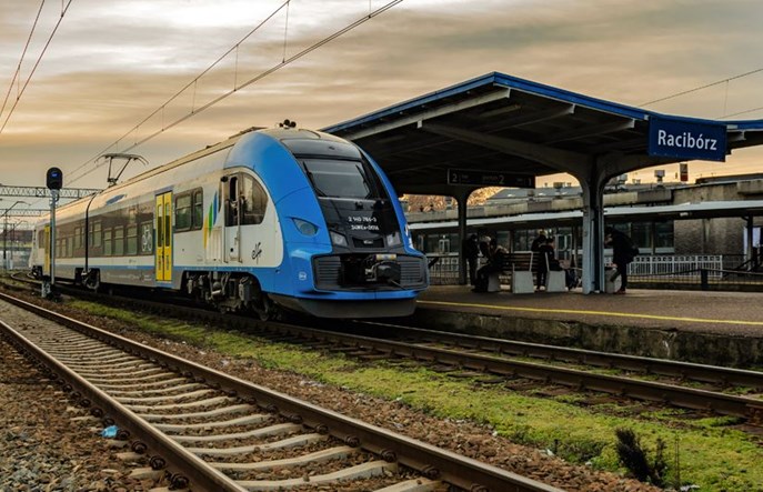 Nowa rada nadzorcza Kolei Śląskich. Prof. Sitarz, prawnik i prezydenci miast