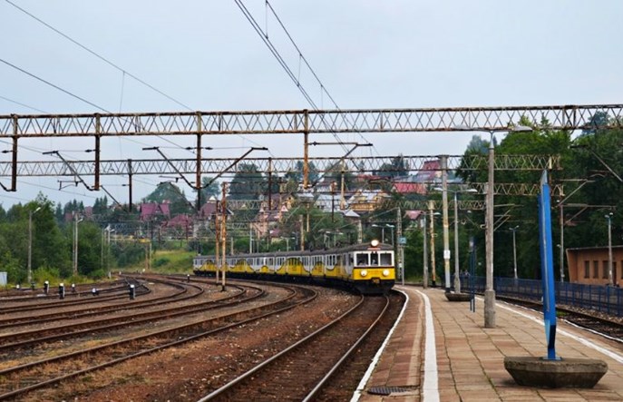 Środkowy odcinek kolejowej Zakopianki bez wykonawcy. Będzie nowy przetarg