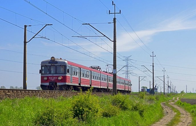 Spadek udziału kolei w Strategii 2030? MI: To prognozy, a nie cele